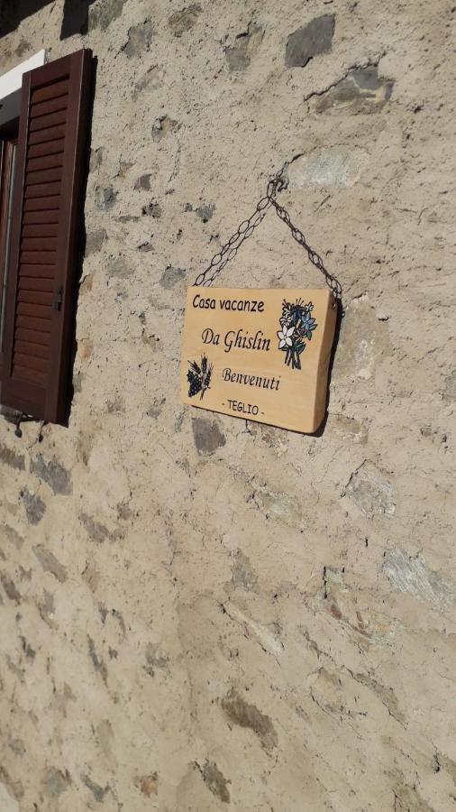 Casa Vacanza Da Ghislin Тельо Экстерьер фото