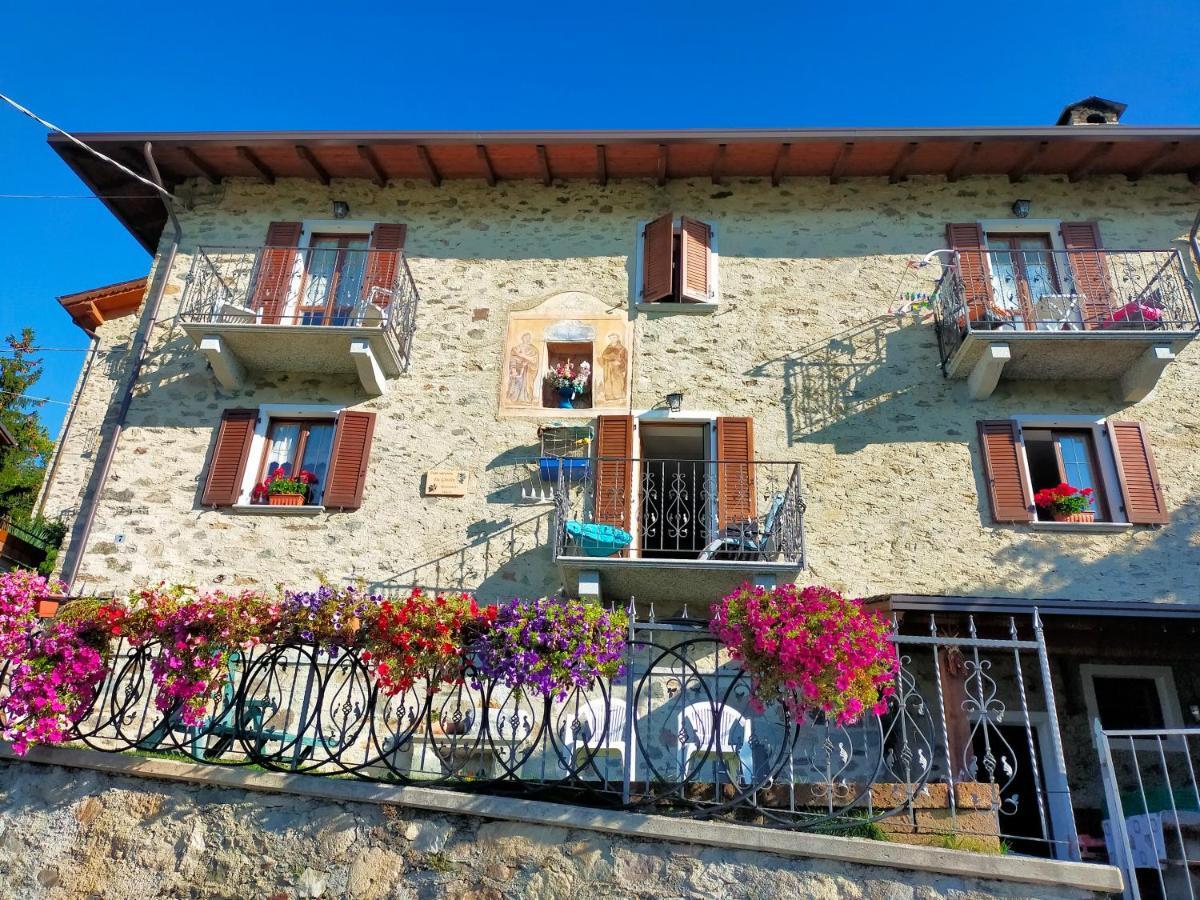 Casa Vacanza Da Ghislin Тельо Экстерьер фото