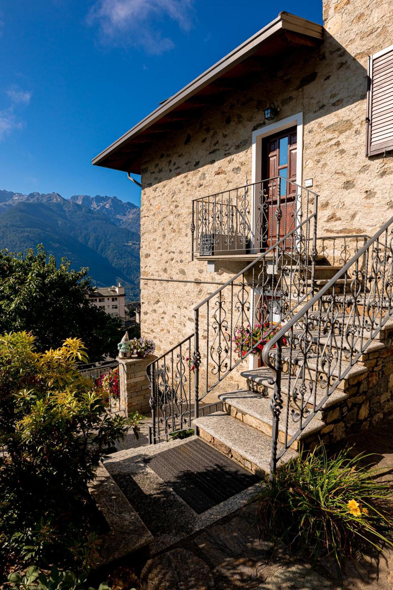Casa Vacanza Da Ghislin Тельо Экстерьер фото